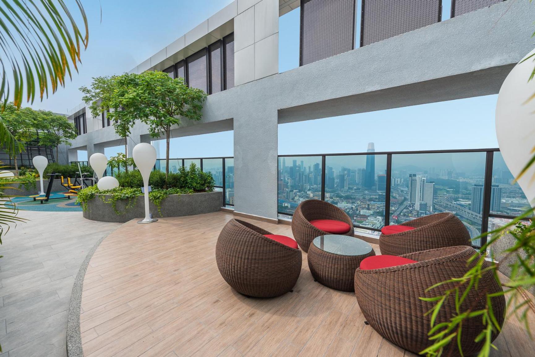 Tallest Concept Theme Suite Klcc Kuala Lumpur Extérieur photo